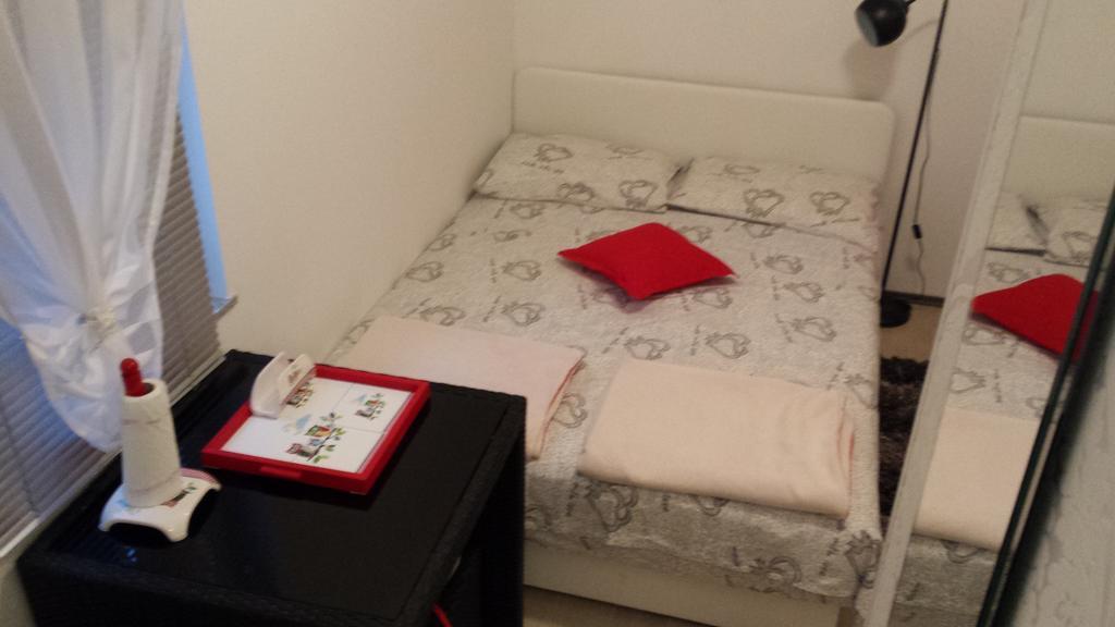Studio Apartment Kala 斯普利特 客房 照片